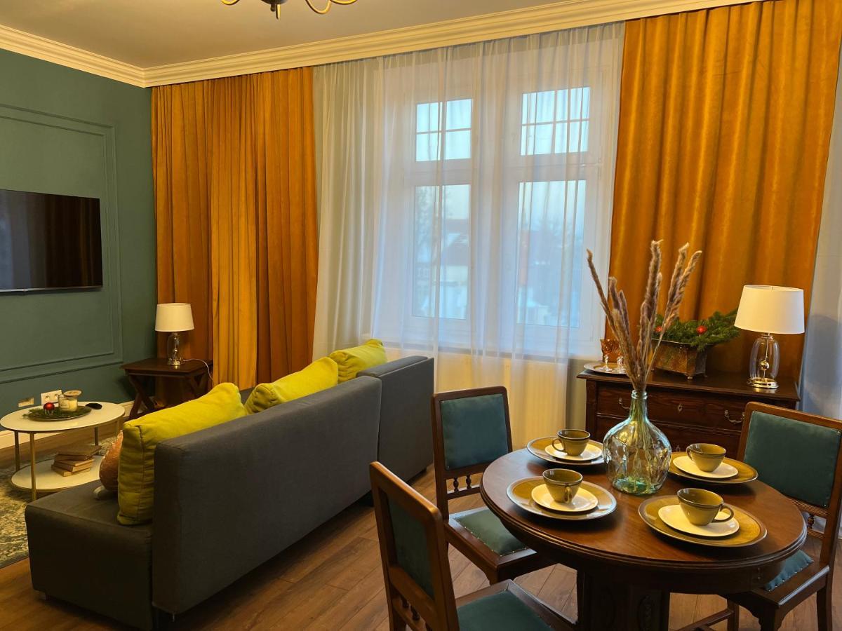 Apartament Baron ***** Jelenia Gora Dış mekan fotoğraf